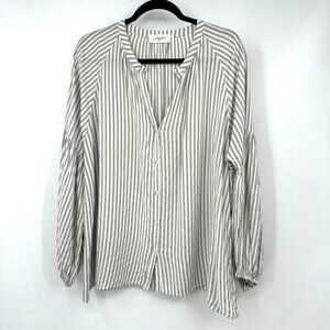 Carley Jean Los Angeles blouse top shirt button down woman’s size XL gray white